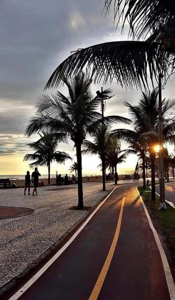 Alto Padrao Com 94 Mtrs - Frente Mar - Sacada Com Vista Mar